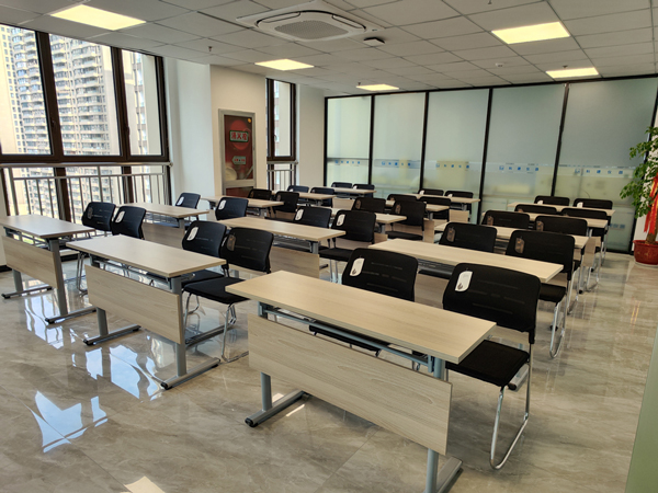 昆山科建新辦公環(huán)境